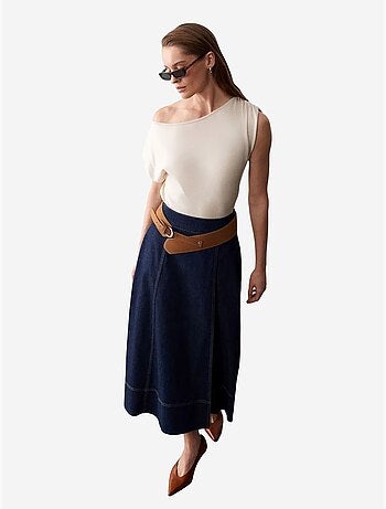 Jupe longue en denim coupe a, taille haute et ceinture dilvin