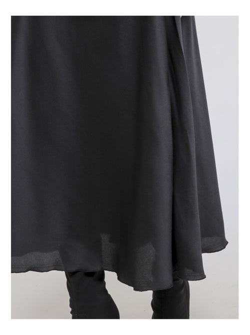 Jupe longue en satin XALPA - Kiabi