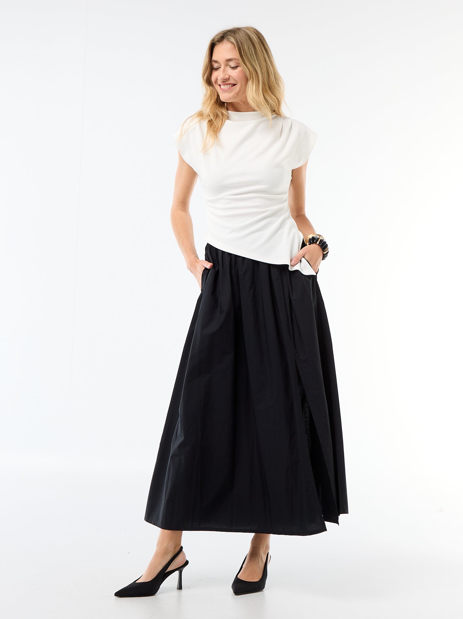 Jupe longue et large évasée