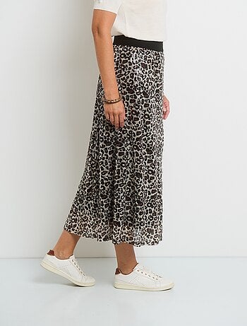 Jupe longue évasée en résille à sequins