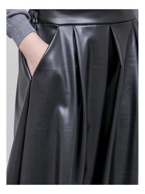 Jupe longue plissée en simili XOLLITA - Kiabi