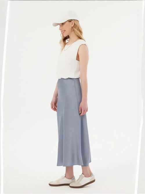 Jupe longue taille haute en satin - Kiabi Jupe longue taille haute en satin - Kiabi