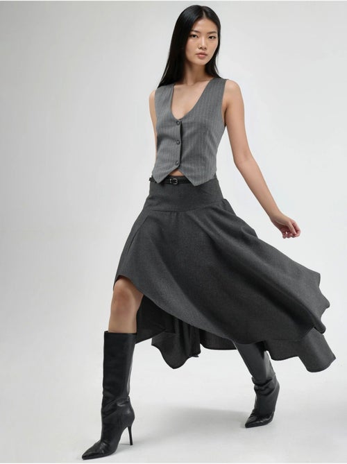 Jupe midi asymétrique texturée taille haute - Kiabi Jupe midi asymétrique texturée taille haute - Kiabi