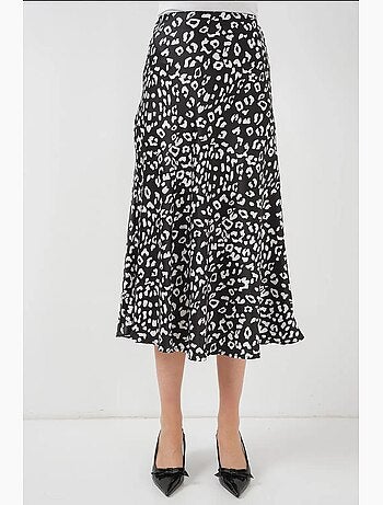 Jupe midi en satin coupe trapèze à taille haute bdart