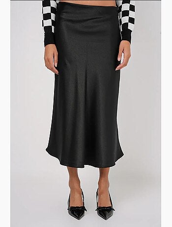 Jupe midi en satin coupe trapèze à taille haute bdart