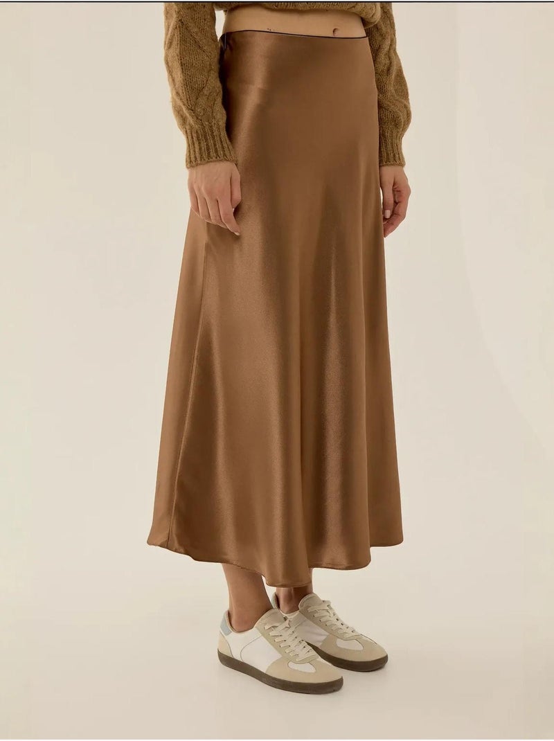 Jupe midi en satin taille haute Marron - Kiabi