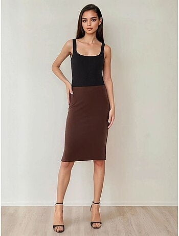 Jupe midi moulante taille haute