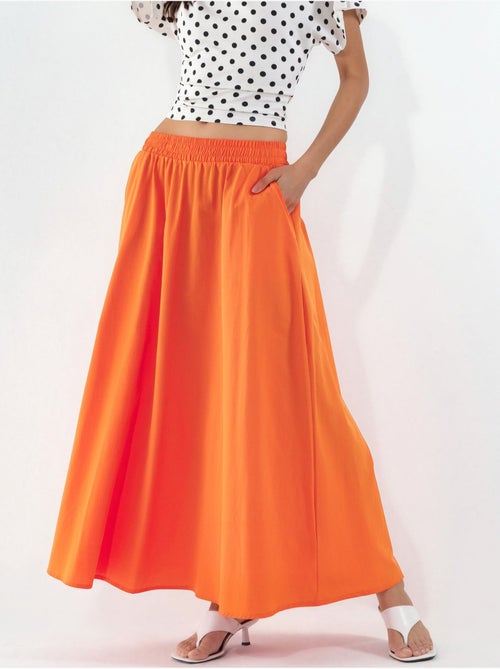 Jupe midi taille haute avec élastique busem - Kiabi Jupe midi taille haute avec élastique busem - Kiabi