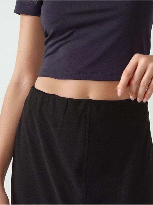 Jupe midi taille haute en dentelle collection pika - Kiabi Jupe midi taille haute en dentelle collection pika - Kiabi