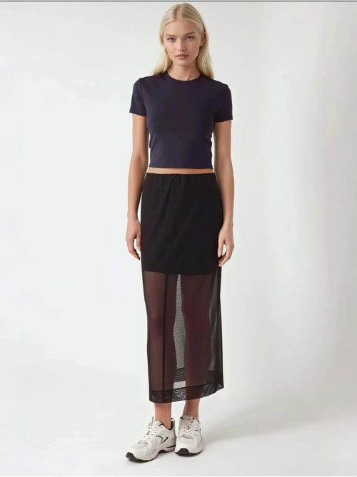 Jupe midi taille haute en dentelle collection pika - Kiabi Jupe midi taille haute en dentelle collection pika - Kiabi
