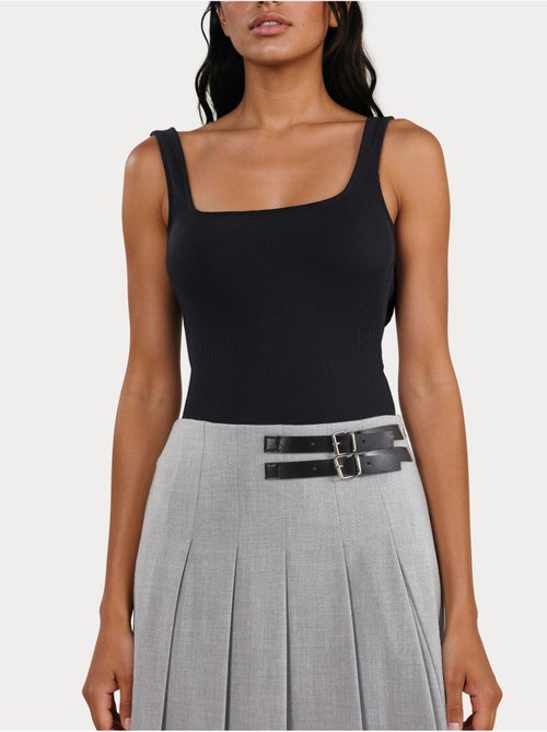 Jupe midi trapèze taille haute avec ceinture - Kiabi Jupe midi trapèze taille haute avec ceinture - Kiabi