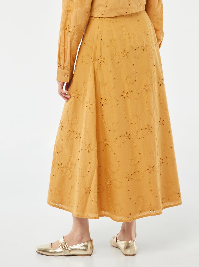 Jupe midi unie avec broderies anglaises Ocre - Kiabi