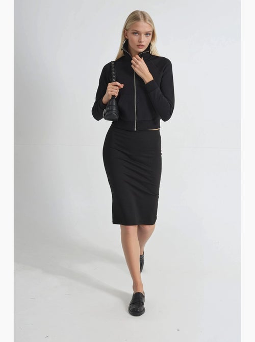Jupe mini taille haute et coupe ajustée avec élastique busem - Kiabi Jupe mini taille haute et coupe ajustée avec élastique busem - Kiabi