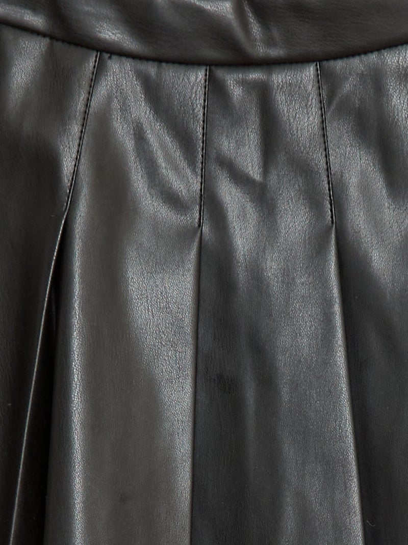 Jupe plissée en simili Noir - Kiabi