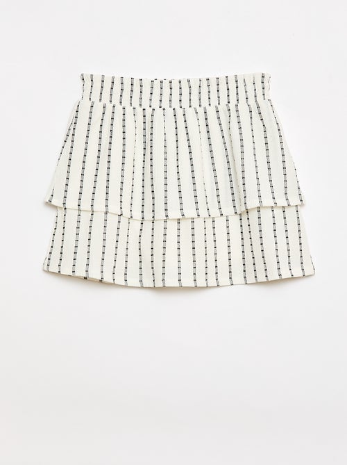 Jupe short à fines rayures verticales - Kiabi