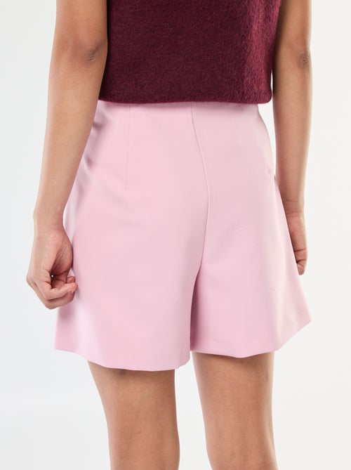 Jupe short asymétrique avec bouton doré - Kiabi