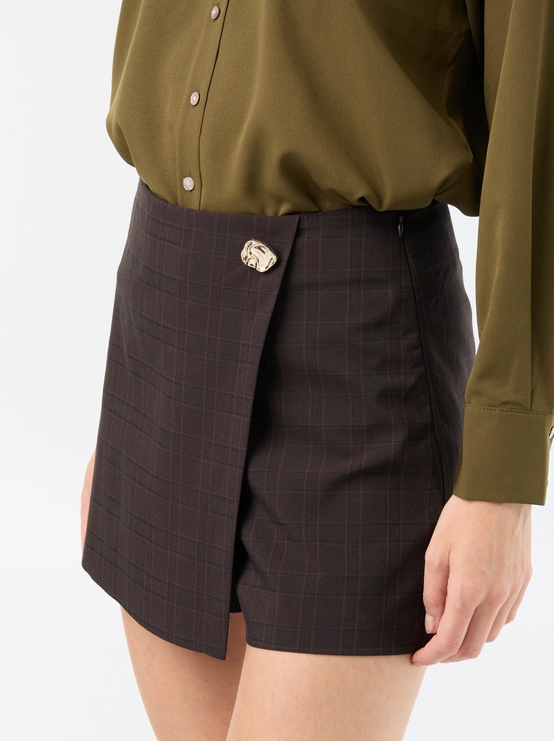 Jupe short avec bijou fantaisie Marron - Kiabi