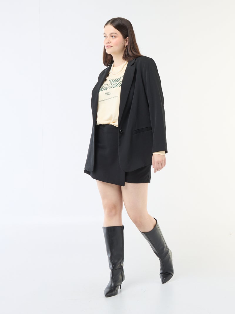 Jupe short avec pan croisé avec bouton fantaisie Noir - Kiabi