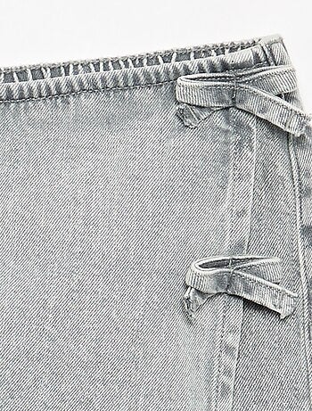 Jupe short courte en jean avec nœuds