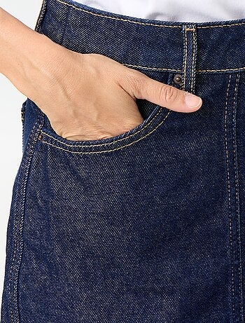 Jupe short en denim brut
