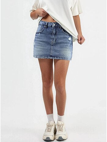 Jupe-short en jean déchiré avec fermeture éclair