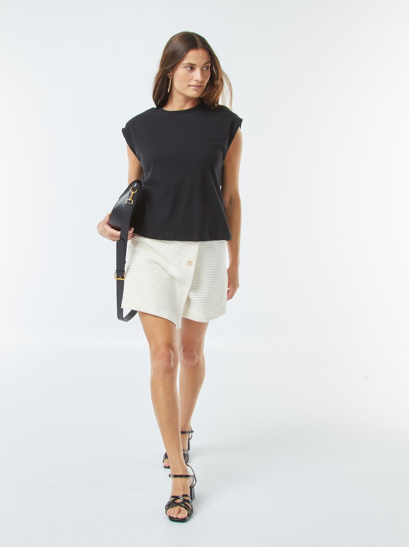 Jupe short en maille texturée Beige - Kiabi