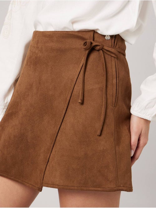 Jupe short femme 'deeluxe' - Kiabi Jupe short femme 'deeluxe' - Kiabi