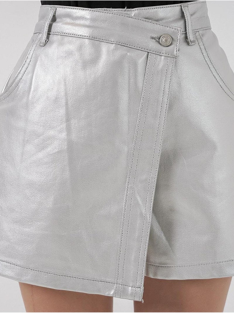 Jupe-short taille haute en tissu métallisé avec fermeture à boutons bdart Argent - Kiabi