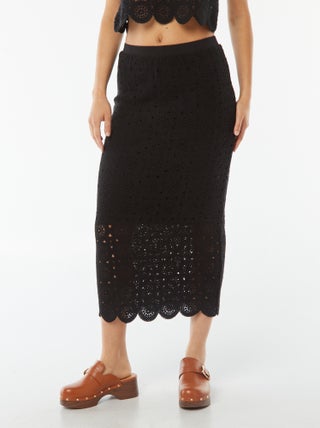 Jupe tube longue en macramé