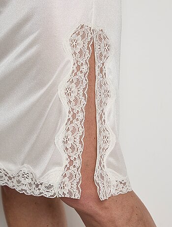 Jupon satiné dentelle antistatique