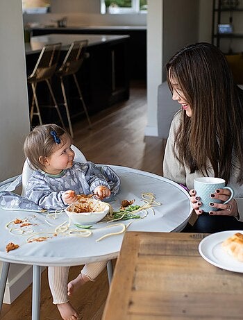 Kit Bavoir et Plateau Tidy Tot - Pommes-Poires