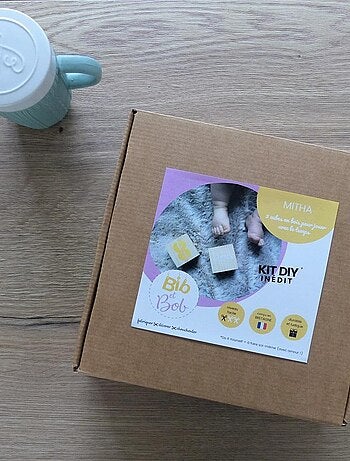 Kit Naissance Cubes Etapes en Bois Création durable Posca Blanc