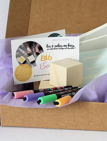 Kit Naissance Cubes Etapes en Bois Création durable Posca Blanc