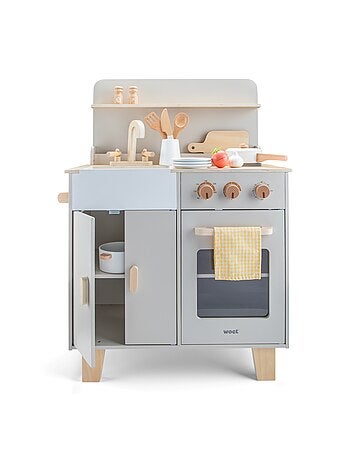 Kitchenette en bois pour enfant