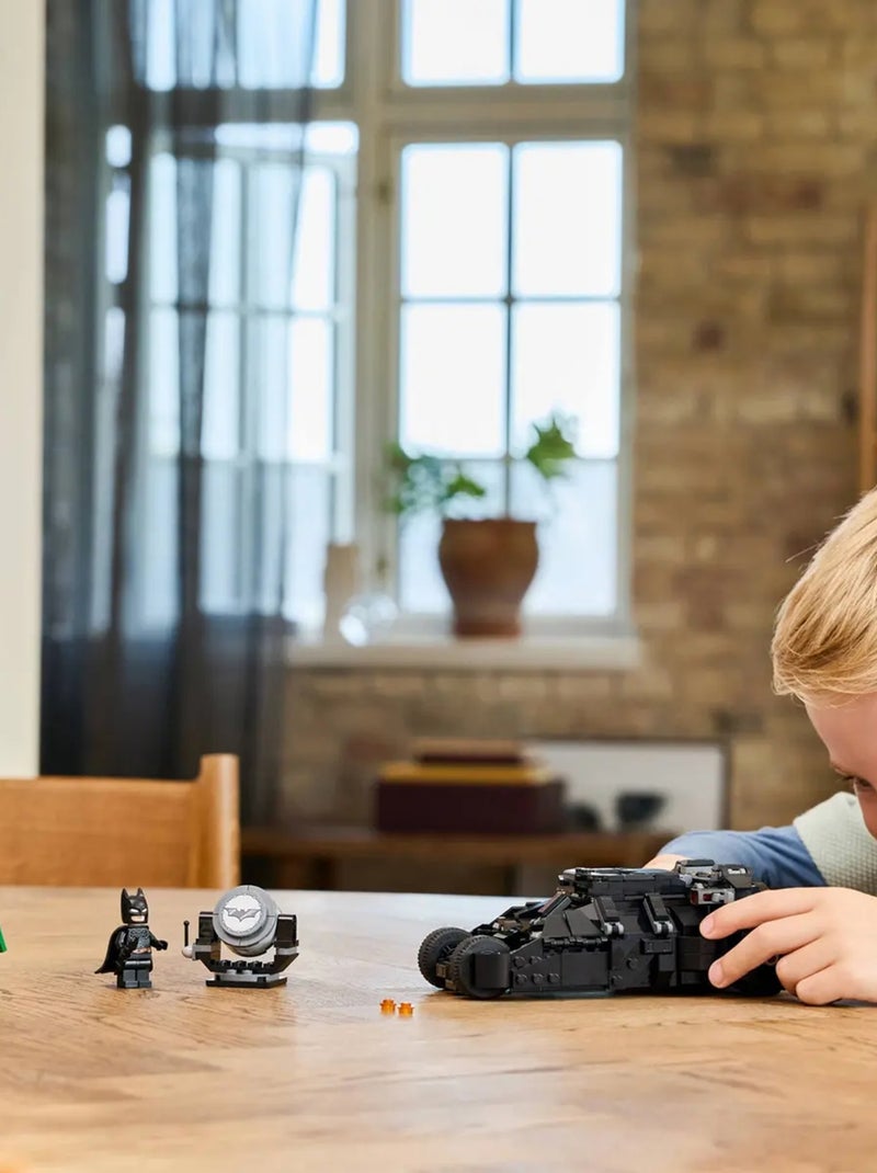 La Batmobile Tumbler de Batman™ contre Double-Face et Le Joker™ Noir - Kiabi