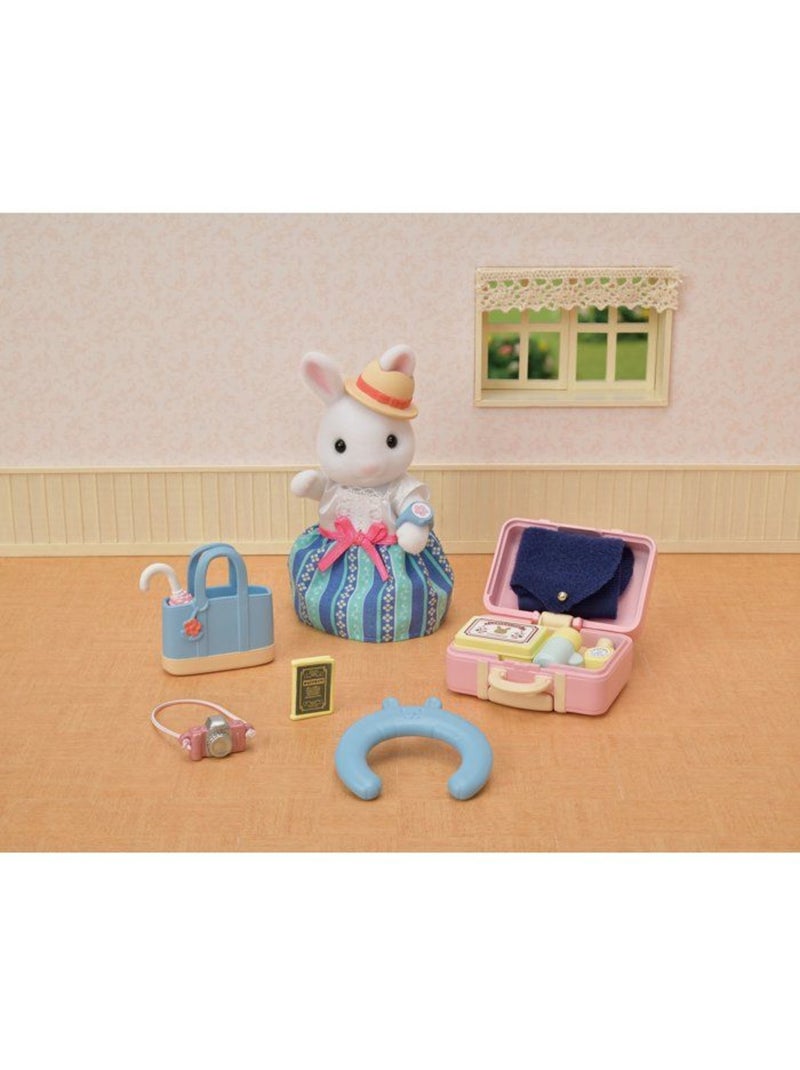 La maman lapin neige et sa valise de weekend - sylvanian families - 5641 Jaune - Kiabi