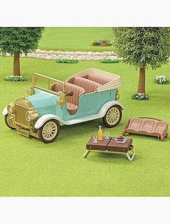 La voiture classique - sylvanian families - 5868 - mini univers