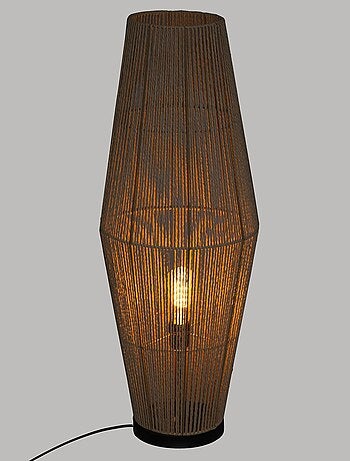 Lampadaire au style exotique