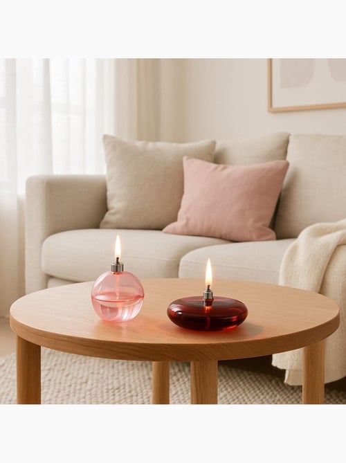 Lampe à huile ronde en verre soufflé bordeaux 10cm - Kiabi Lampe à huile ronde en verre soufflé bordeaux 10cm - Kiabi
