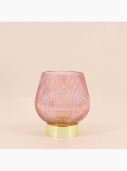 Lampe à poser à piles en verre strié rose 14x12cm - Kiabi Lampe à poser à piles en verre strié rose 14x12cm - Kiabi