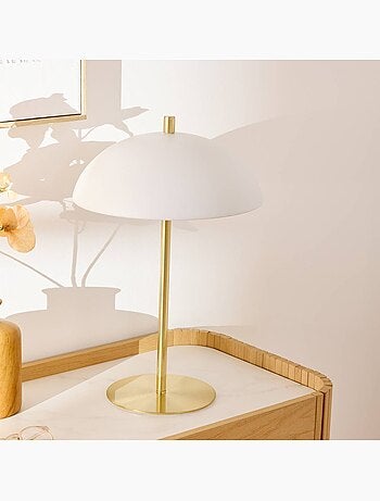 Lampe à poser en métal finition dorée DELCIA
