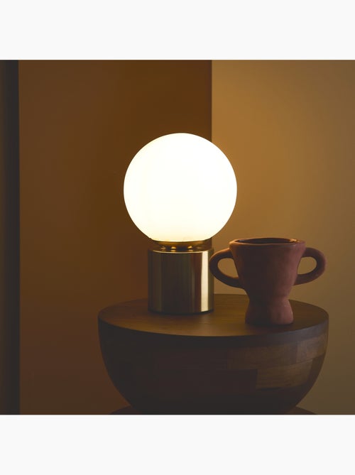 Lampe à poser métal et verre H 25cm Nino - Kiabi Lampe à poser métal et verre H 25cm Nino - Kiabi