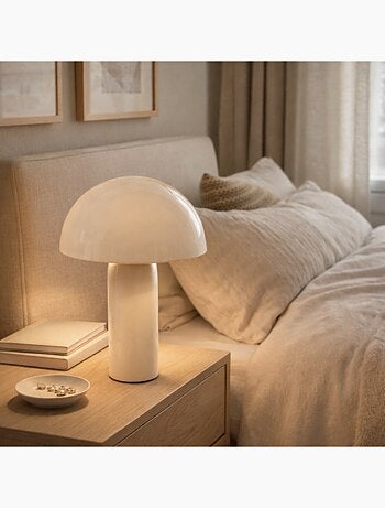 Lampe en métal champignon coloris beige