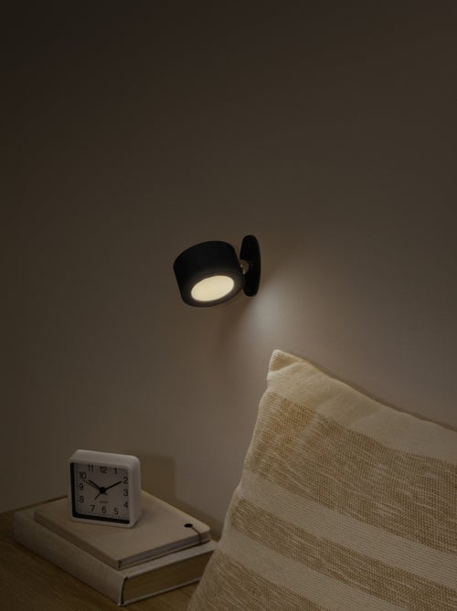 Lampe murale LED rechargeable avec intensité réglable - Kiabi Lampe murale LED rechargeable avec intensité réglable - Kiabi