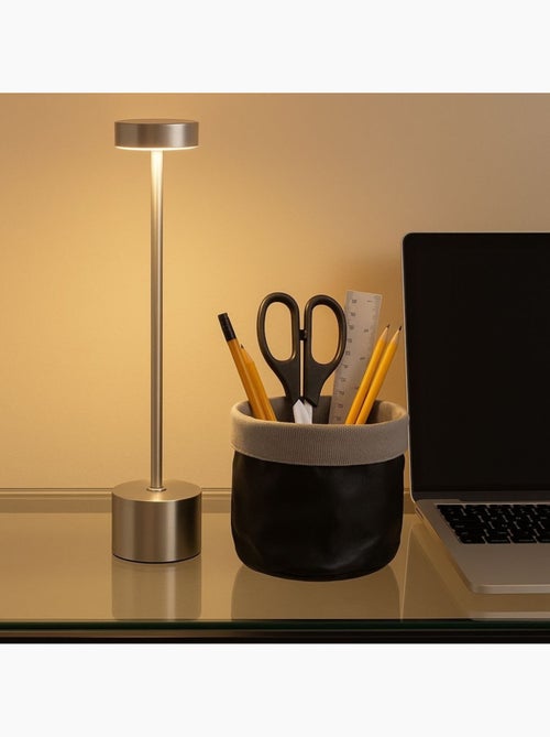 Lampe recharg. USB IP 44 en aluminium 34cm - Kiabi