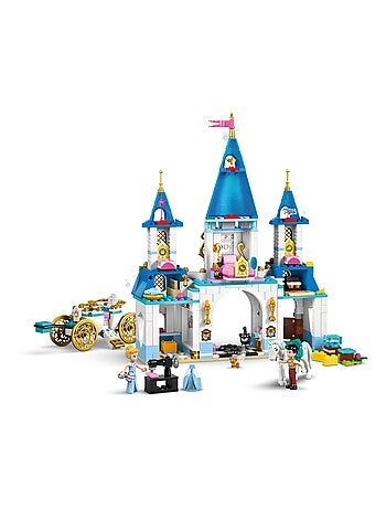 Le château de Cendrillon et la calèche