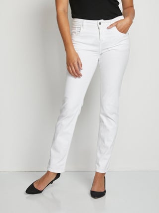 Le pantalon 5 poches brodé