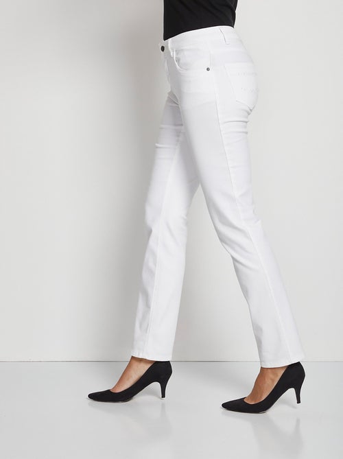 Le pantalon 5 poches brodé - Kiabi