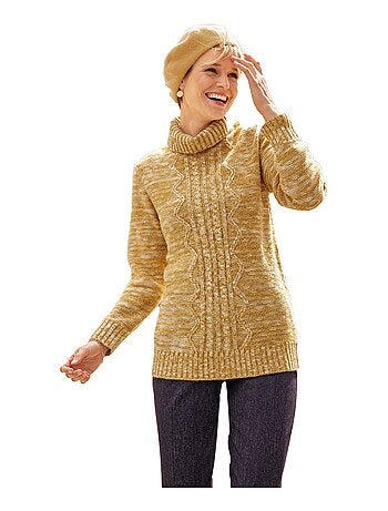 Le pull col roulé torsadé