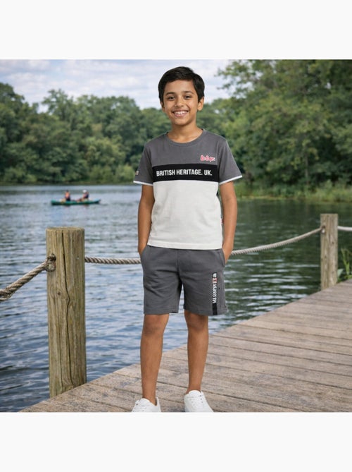 Lee Cooper - Ensemble garçon avec T shirt manches courtes et short - Kiabi Lee Cooper - Ensemble garçon avec T shirt manches courtes et short - Kiabi